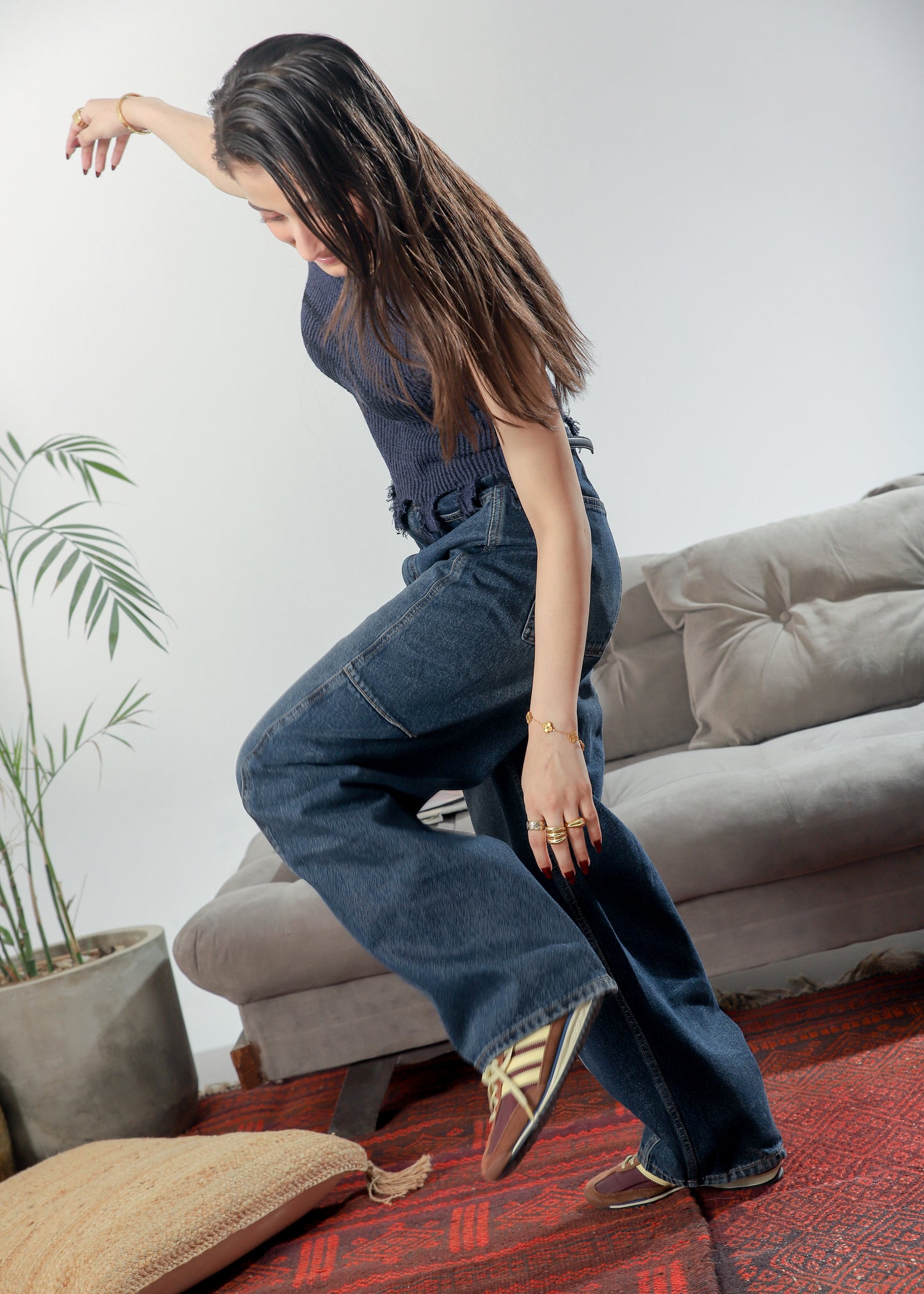 barrel leg jeans